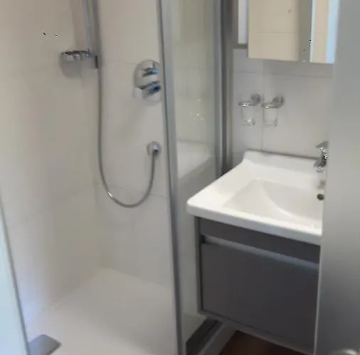 Lamplhof فندق مبيت وإفطار